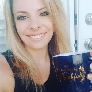 Meet your Posher, Kendall